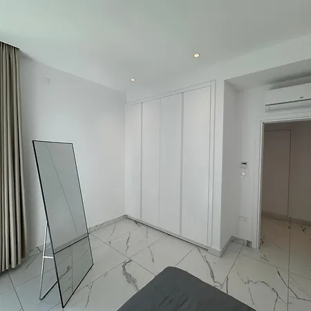 Swift Apartment