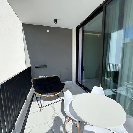 Swift Apartment