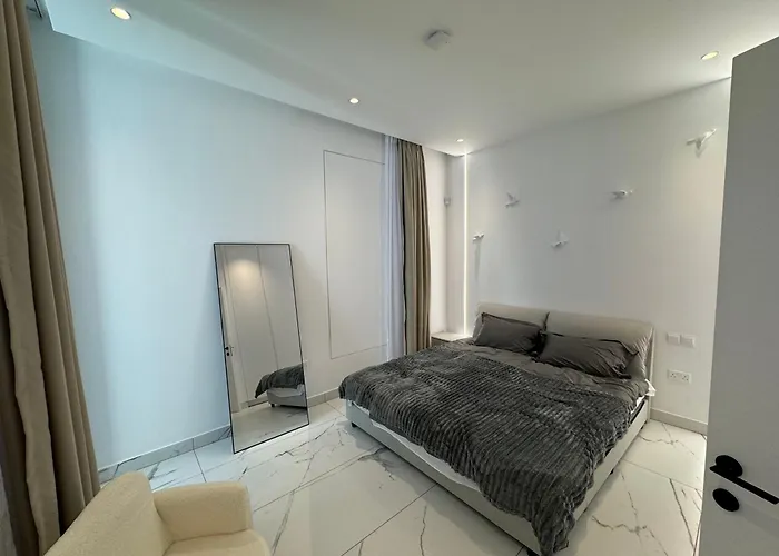 Swift * Λεμεσός